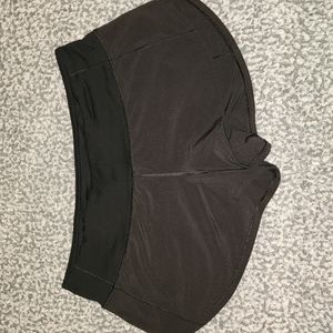 Lululemon low-rise lined shorts